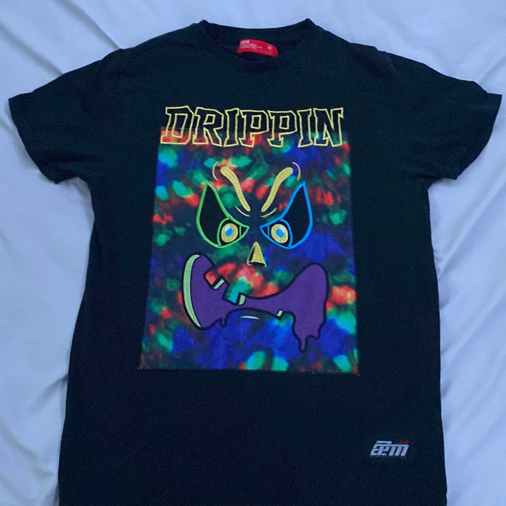 Fits Small or Medium. Used. No longer worn.